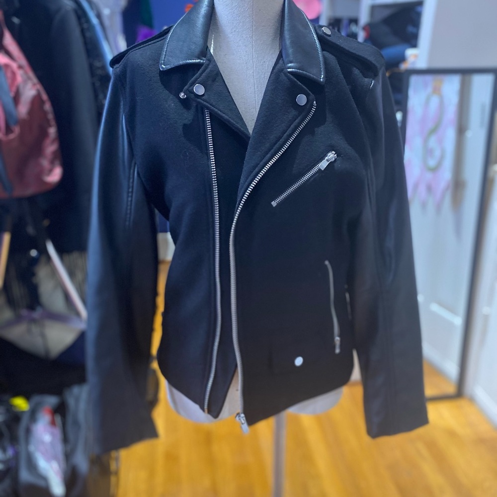 H & M mens black moto jacket size 36R